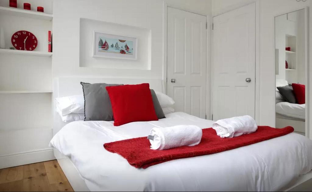 Clamshell Land - Royal Mile Apartment เอดินบะระ ห้อง รูปภาพ